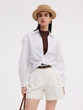 Bükülmüş Ön Gömlek Ve Balıkçı Yaka Örgü Atlet İki Parçalı Takım